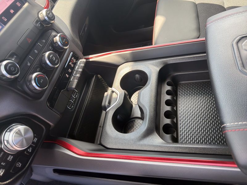 Used 2022 RAM 1500 RebelImage 40