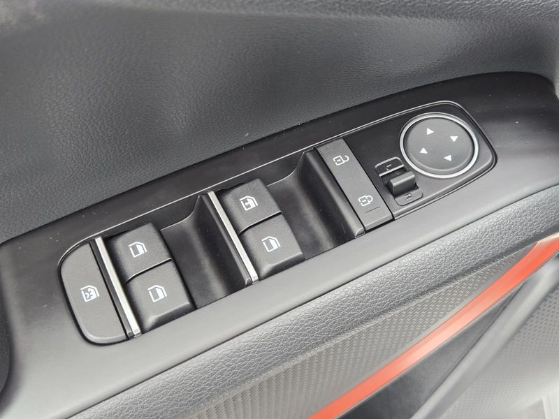 2023 Kia Soul GT-Line photo 19