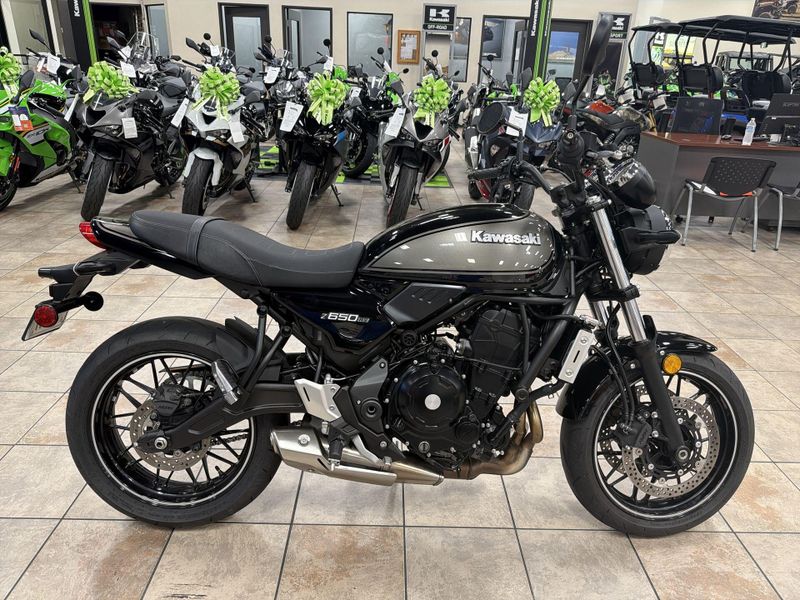Used 2024 Kawasaki Z650RS ABS Image 10