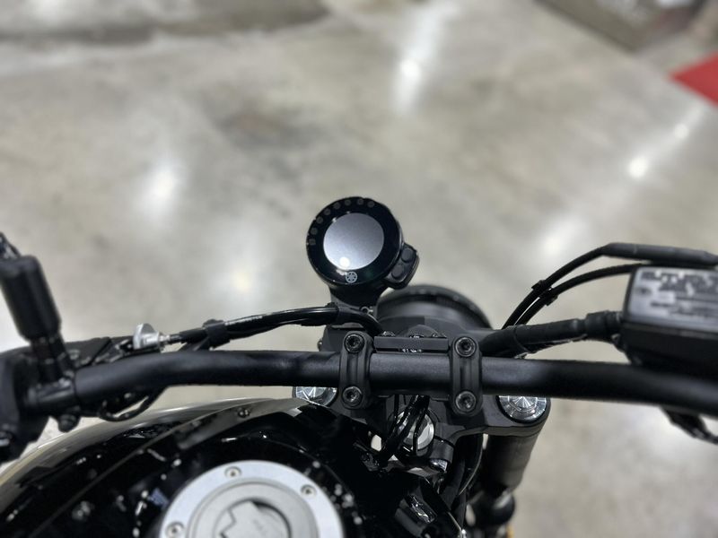 New 2025 Yamaha XSR700 Image 3