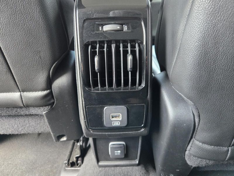 Used 2022 Jeep Compass Latitude FWD
