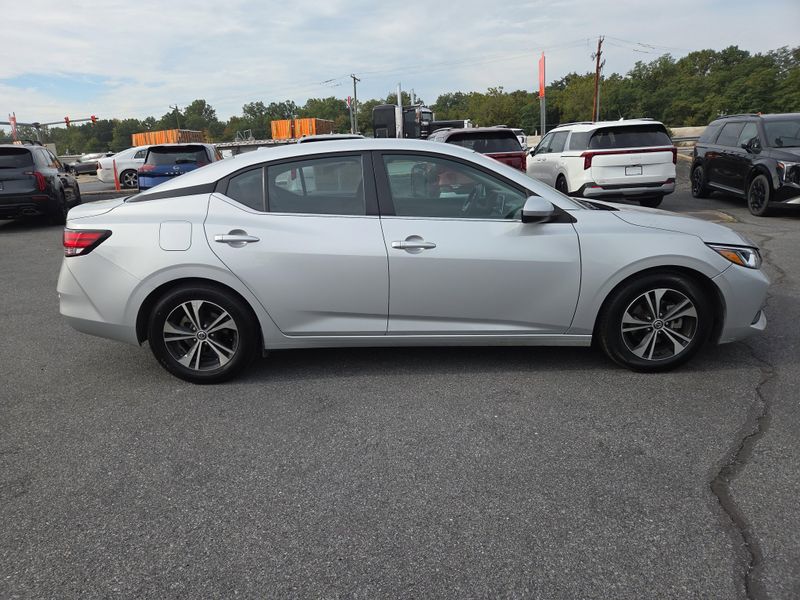 2023 Nissan Sentra SV photo 2