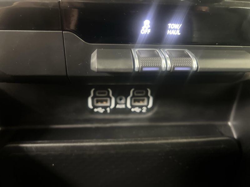 Used 2022 RAM 1500 LaramieImage 26