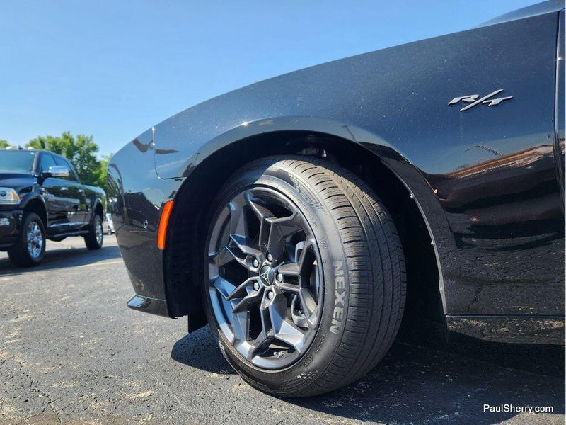 New 2026 Dodge Charger R/T Plus 4-door Awd