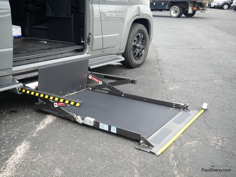 New 2026 RAM Promaster 2500 Slt+ Window Van High Roof 159' Wb