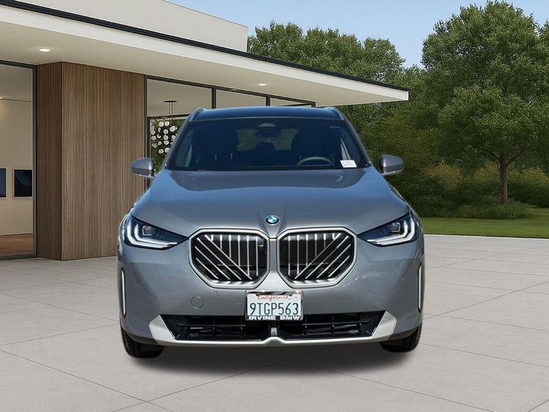 Used 2025 BMW X3 30 xDriveImage 4