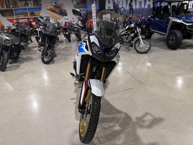 New 2026 Honda AFRICA TWIN DCT Image 12