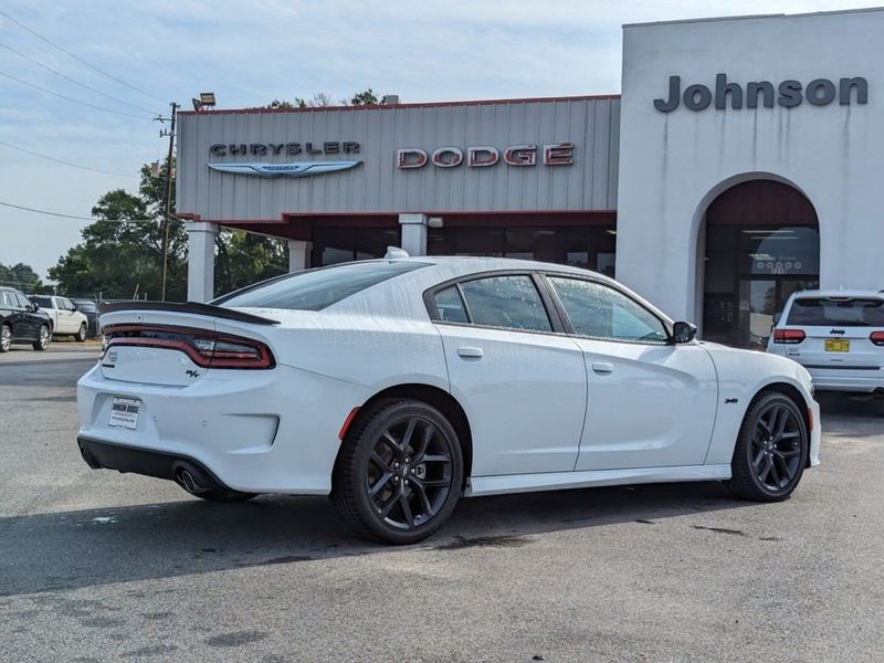 2023 Dodge Charger R/tImage 3