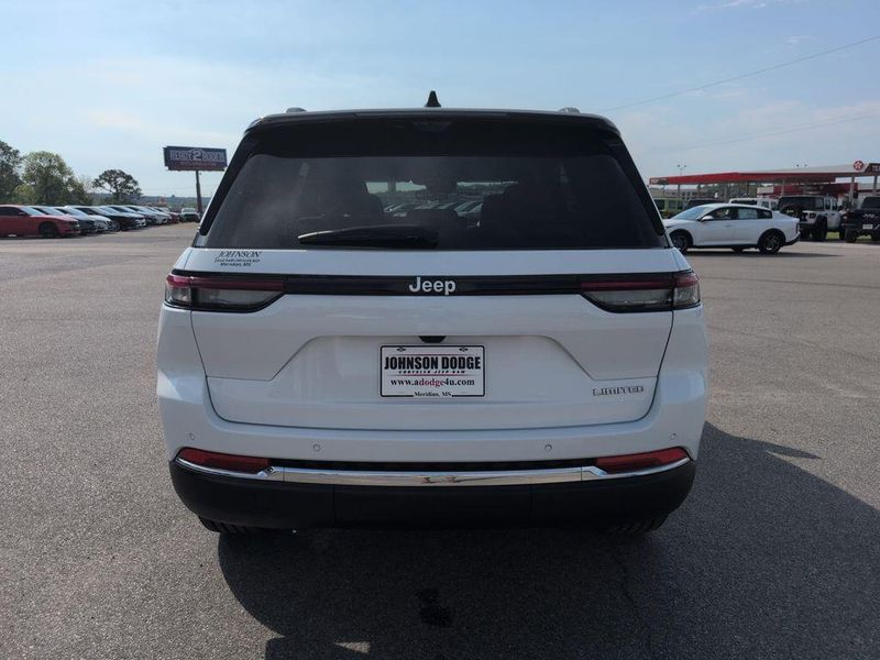 2025 Jeep Grand Cherokee Limited 4x2Image 6