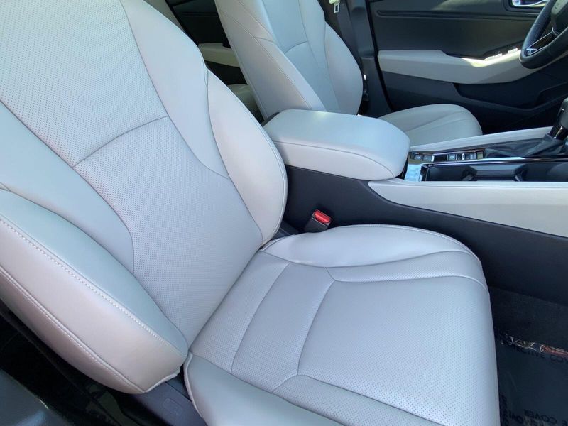 2025 Honda Accord Hybrid EX-LImage 13