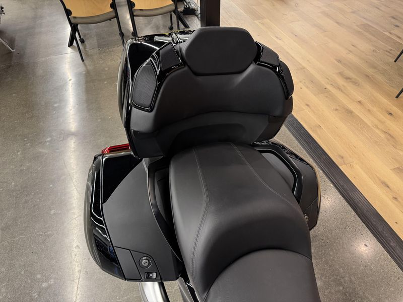 2025 BMW K 1600 B - GRAND AMERICA - BLACK STORM METALLIC 