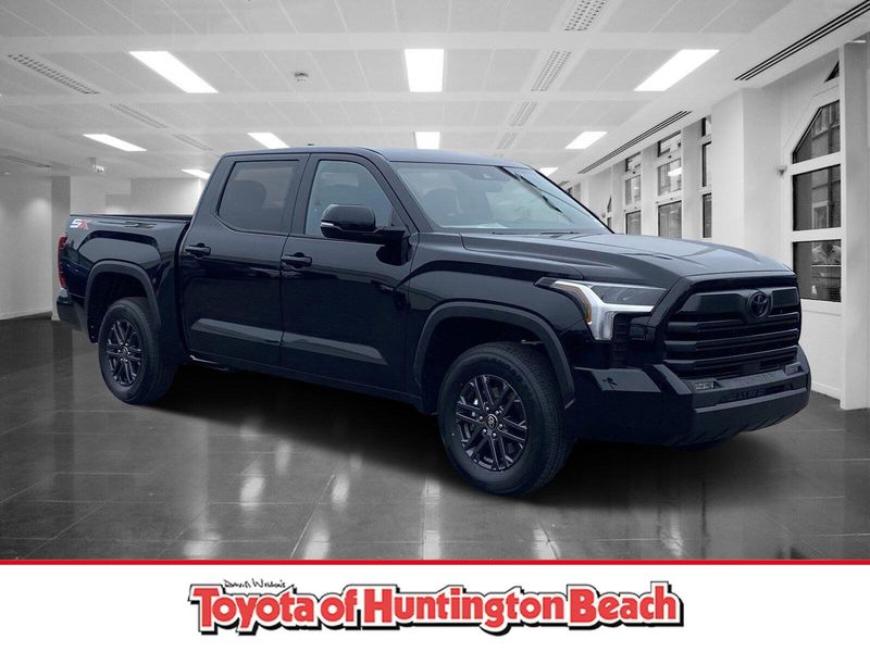 2025 Toyota Tundra SR5Image 1