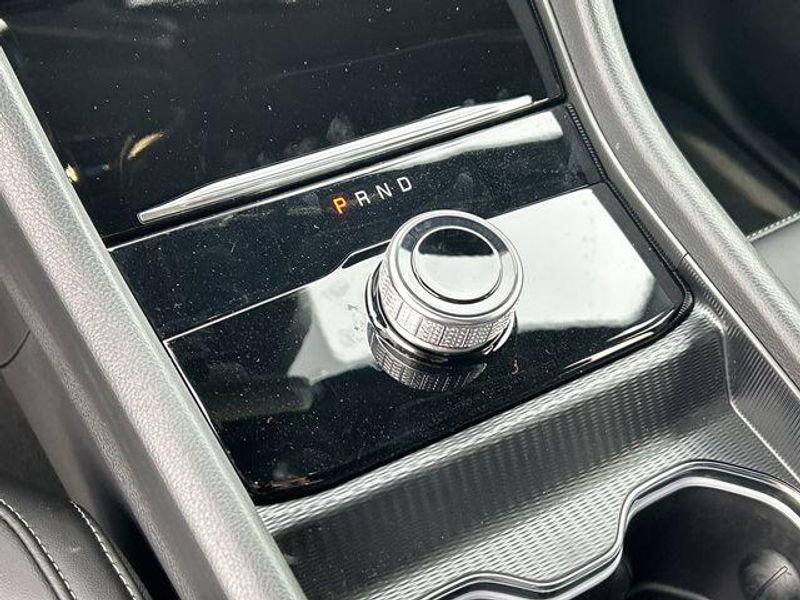 New 2026 Jeep Grand Cherokee Limited 4x2Image 21