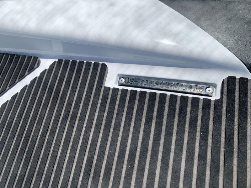 New 2025 Yamaha VX Image 15