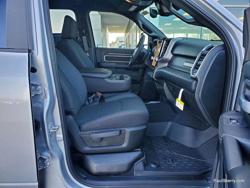 New 2026 RAM 2500 Big Horn Crew Cab 4x4 6'4' Box