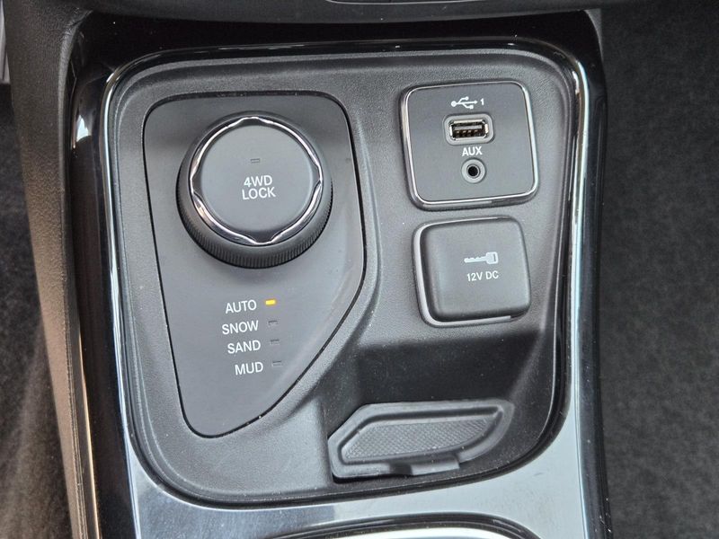 Used 2020 Jeep Compass Altitude 4x4