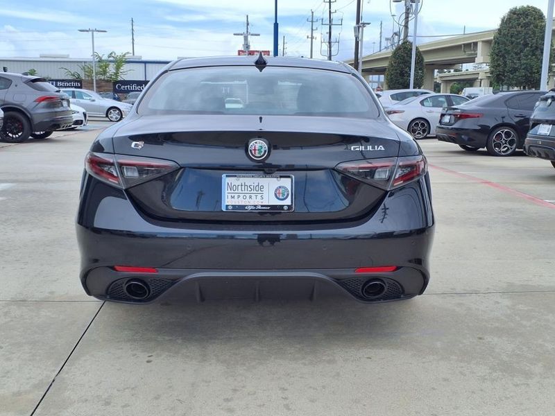 New 2025 Alfa Romeo Giulia Image 8