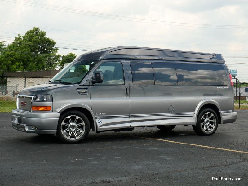 2017 GMC Savana 2500 Image 10