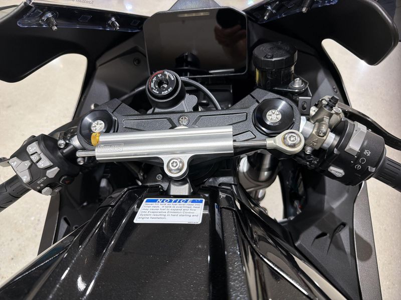 New 2026 Kawasaki NINJA ZX-10R Image 23