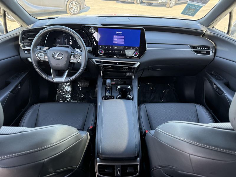 Used 2025 Lexus RX 350h PremiumImage 30
