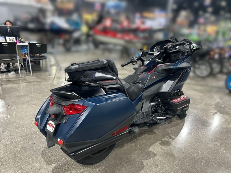 Used 2022 Honda Goldwing Image 13