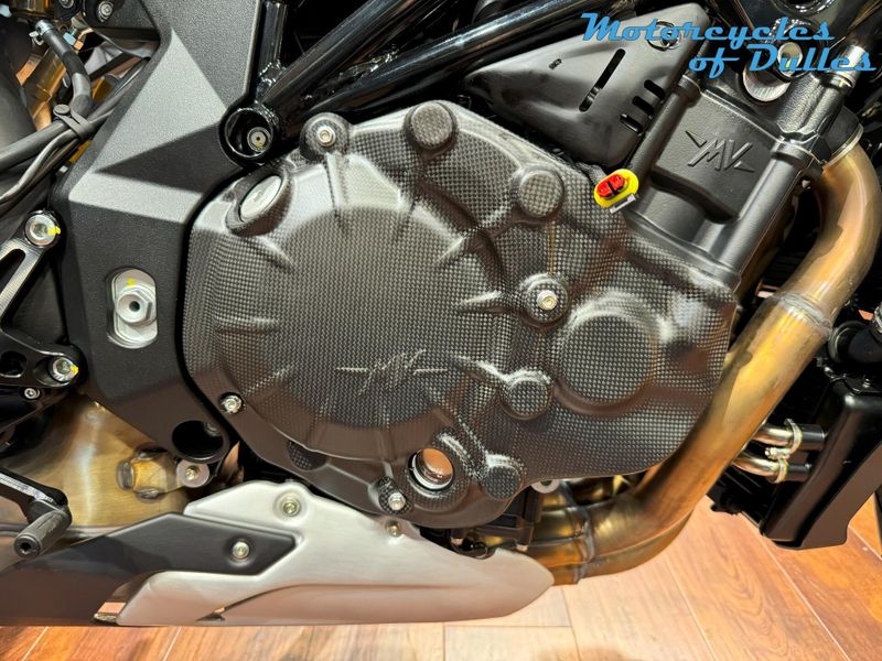 2024 MV Agusta Brutale 1000 RR Image 14