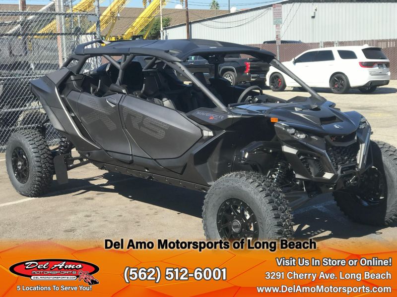 2025 Can-Am MAVERICK R MAX X RS WITH SMART-SHOX 999T DCTImage 1