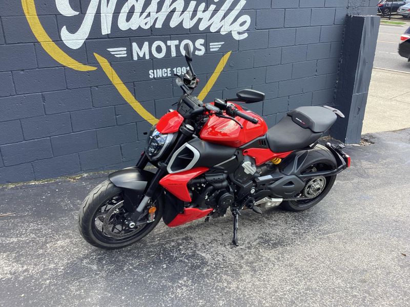 2023 Ducati Diavel V4 
