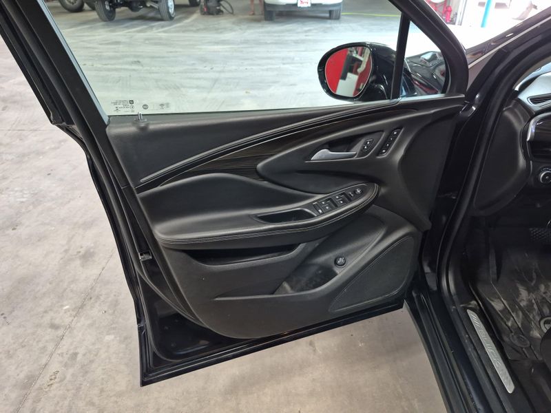 Used 2020 Buick Envision EssenceImage 25