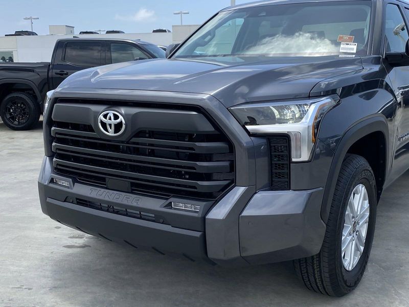 2024 Toyota Tundra SR5Image 8