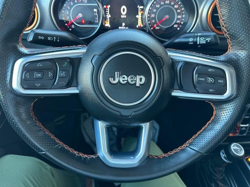2021 Jeep Gladiator Mojave photo 3
