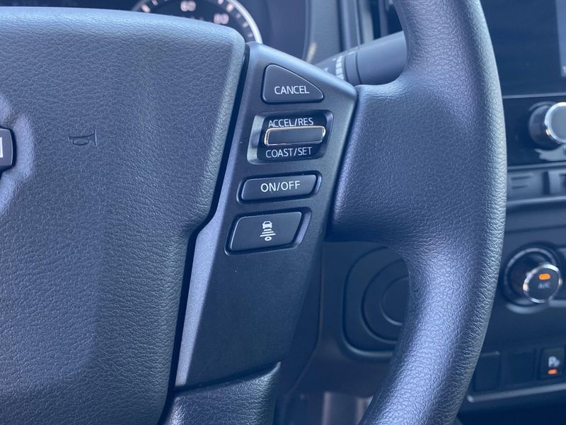Used 2025 Nissan Frontier SImage 27