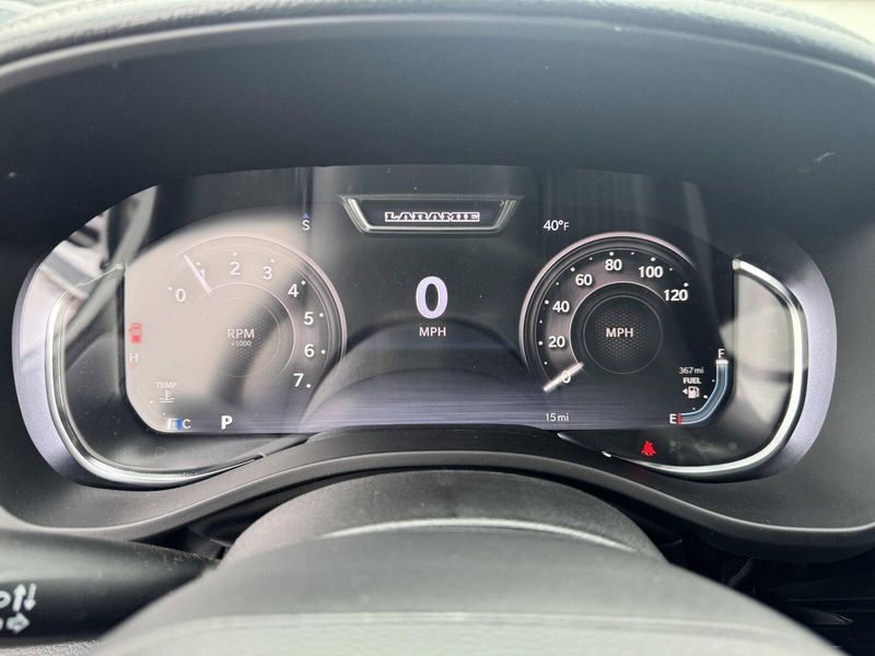 2025 RAM 1500 LaramieImage 21
