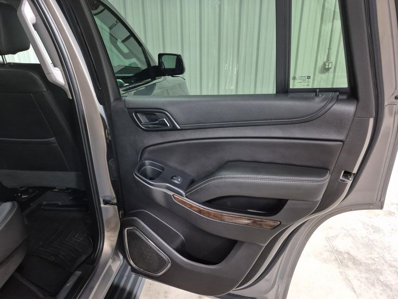 2019 Chevrolet Tahoe LTImage 10