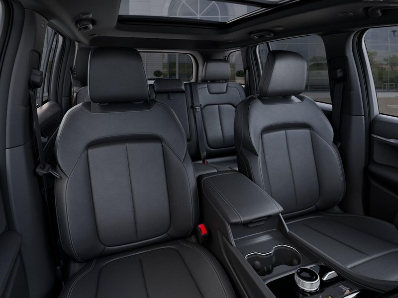 New 2025 Jeep Grand Cherokee Limited 4x4