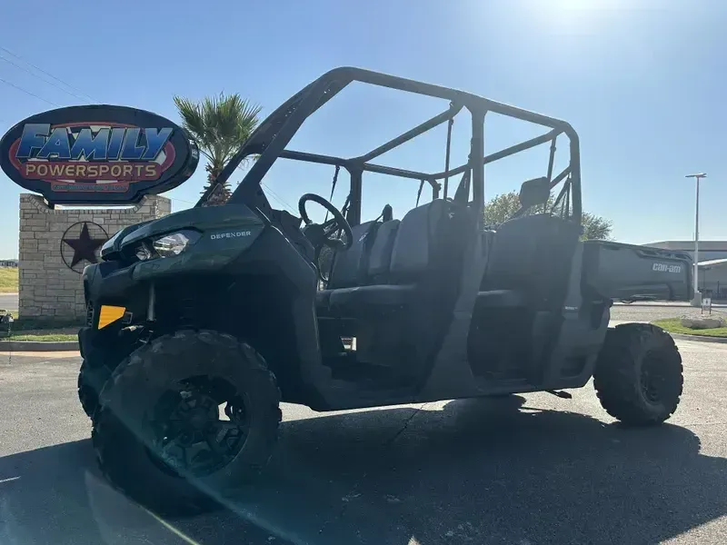 2025 Can-Am DEFENDER MAX DPS HD7 COMPASS GREEN Image 2