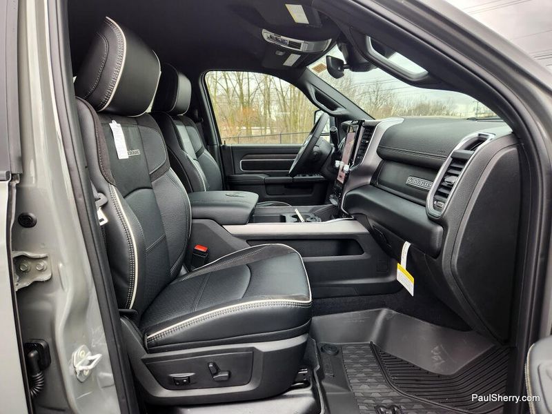 New 2026 RAM 3500 Laramie Crew Cab 4x4 6'4' Box