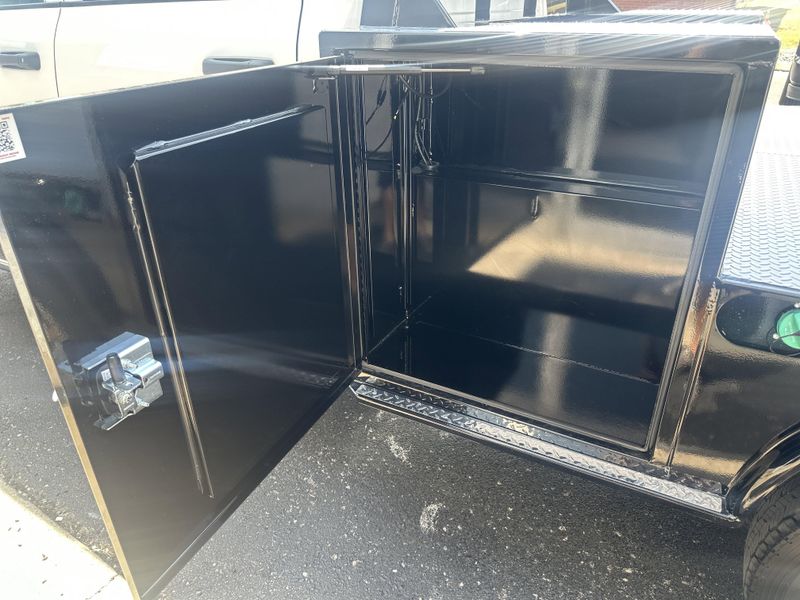 New 2025 RAM 4500 Tradesman Chassis Crew Cab 4x4 60