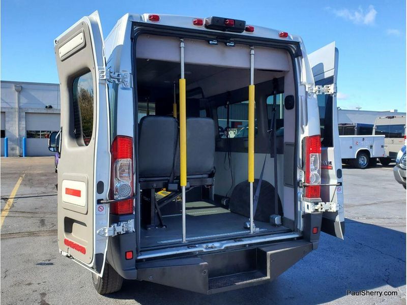 2015 RAM ProMaster 2500 Window Van High RoofImage 12