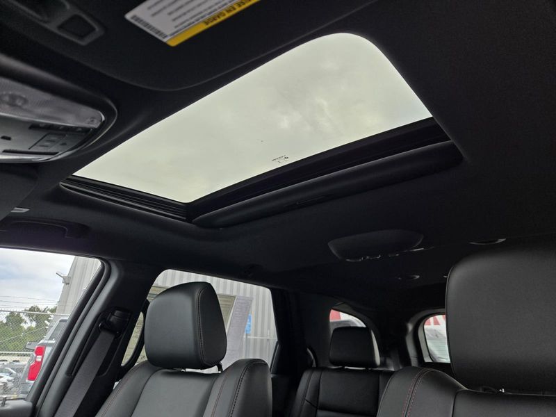 New 2026 Dodge Durango Gt Plus Awd Hemi V8