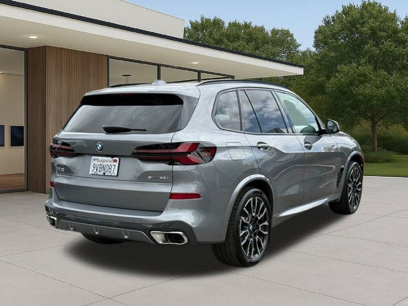 Used 2026 BMW X5 sDrive40iImage 8