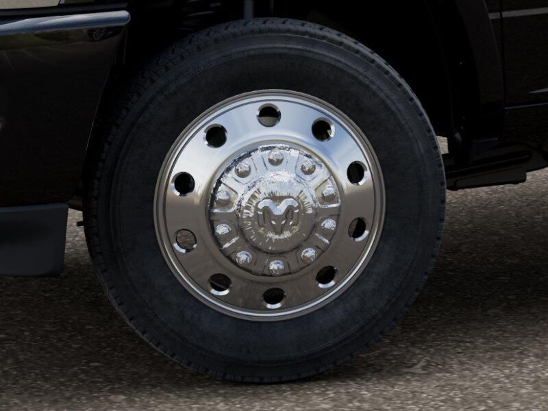 New 2026 RAM 4500 Big Horn Chassis Crew Cab 4x4 60