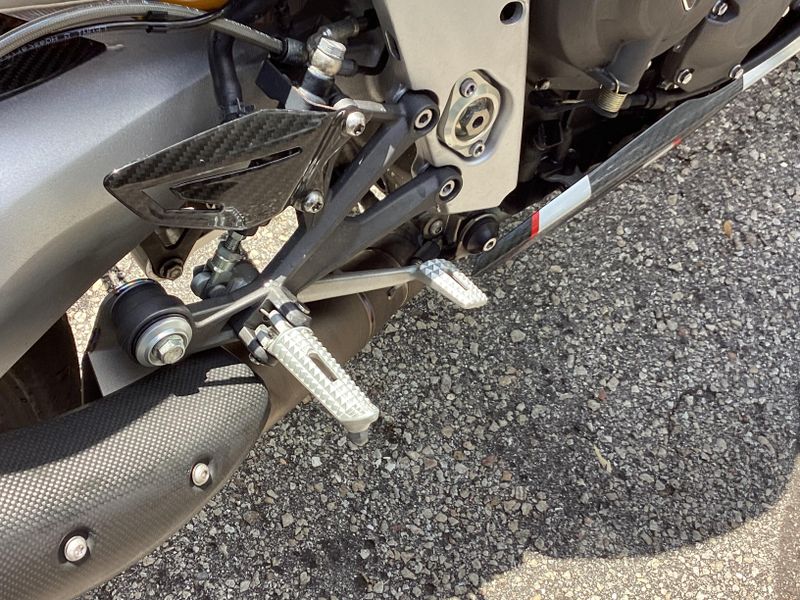 2020 Triumph DAYTONA 765 MOTO 2 LIMITED 