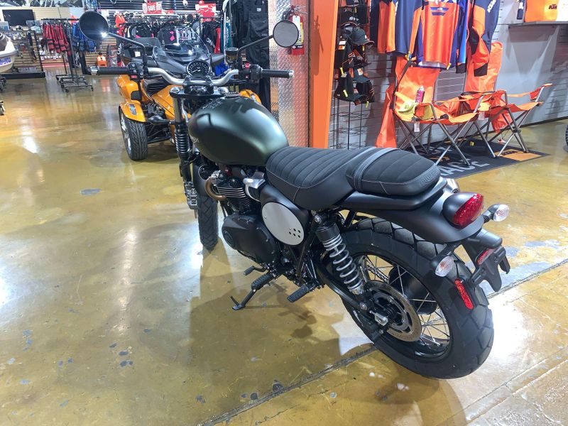 2025 Triumph SCRAMBLER 900 Image 16