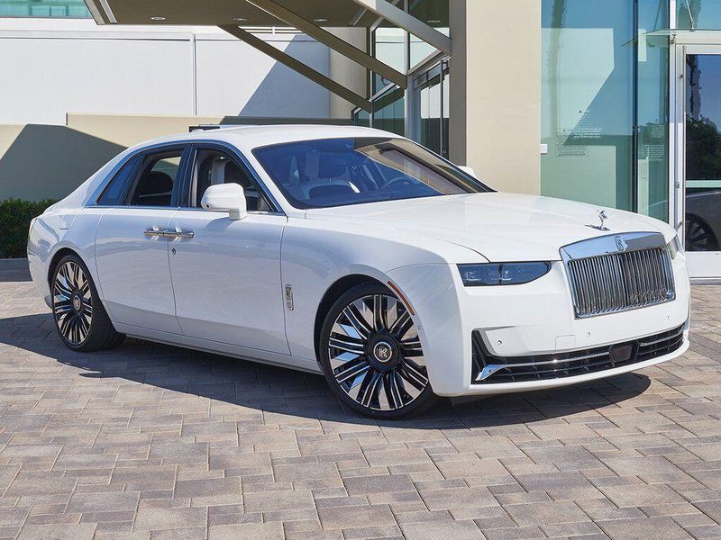 New 2026 Rolls-Royce Ghost Image 5