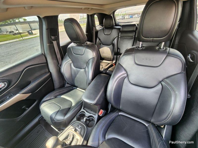 2018 Jeep Cherokee LimitedImage 23