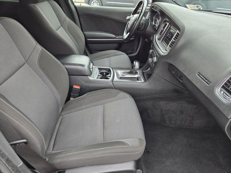 Used 2020 Dodge Charger SXT RWD