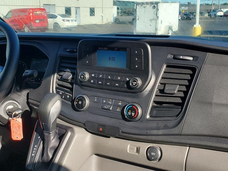Used 2020 Ford Transit-150 Passenger Van XLImage 25