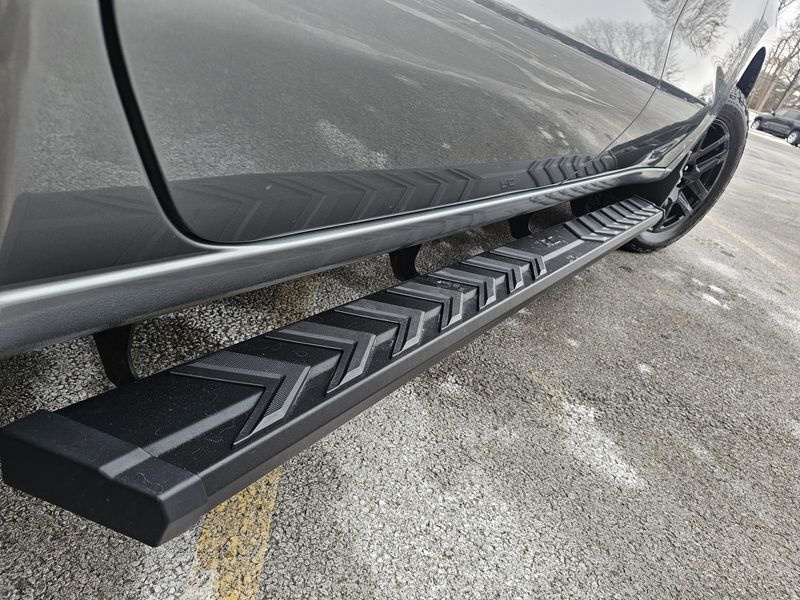 Used 2025 Chevrolet Silverado 1500 RSTImage 27