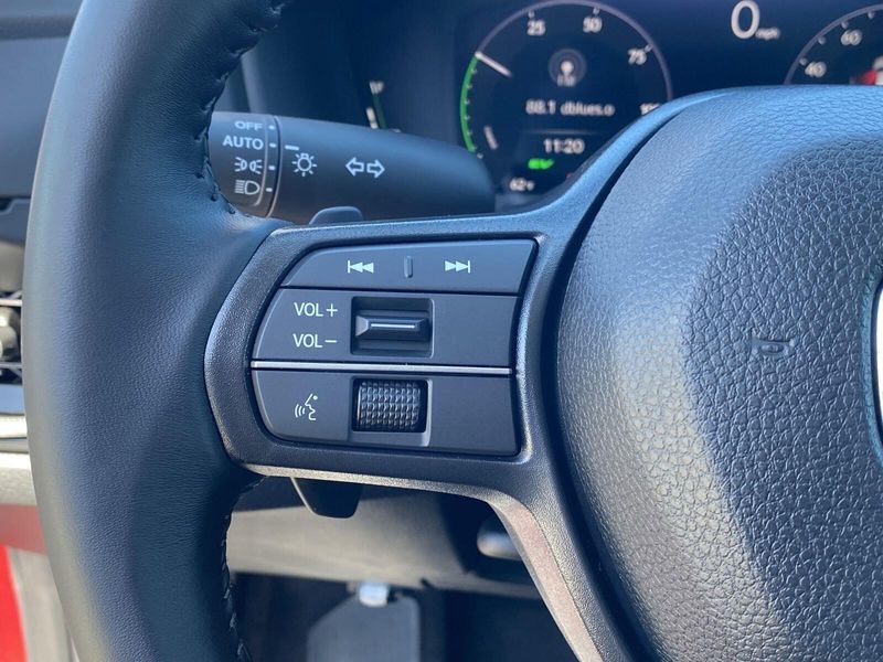 2025 Honda Accord Hybrid EX-LImage 26